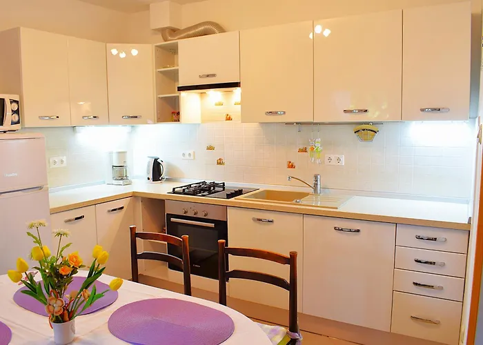 Feriehus House Danica Banjole