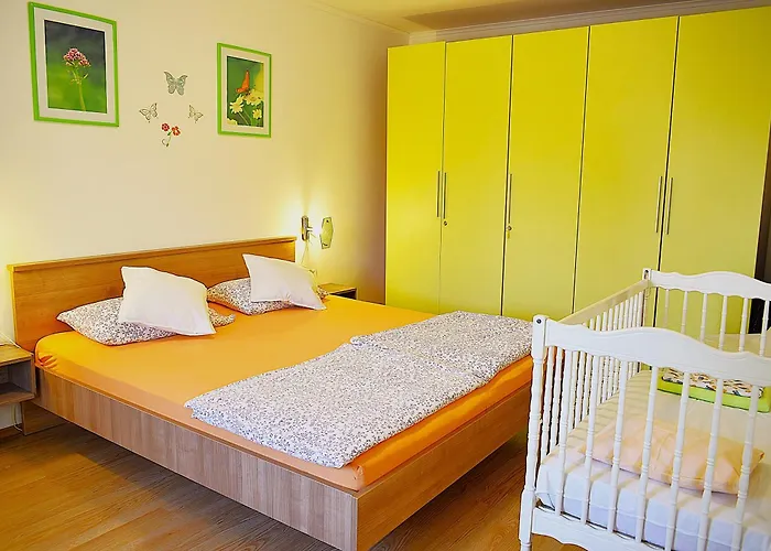 House Danica * Banjole